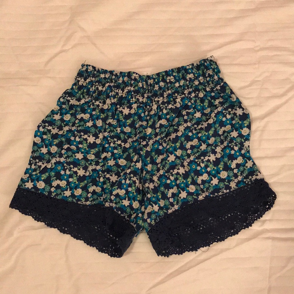 Girl’s Floral Soft Shorts